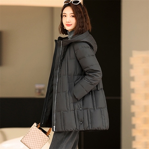2024冬装新款时尚百搭潮流气质中长款休闲减龄羽绒服外套女图片