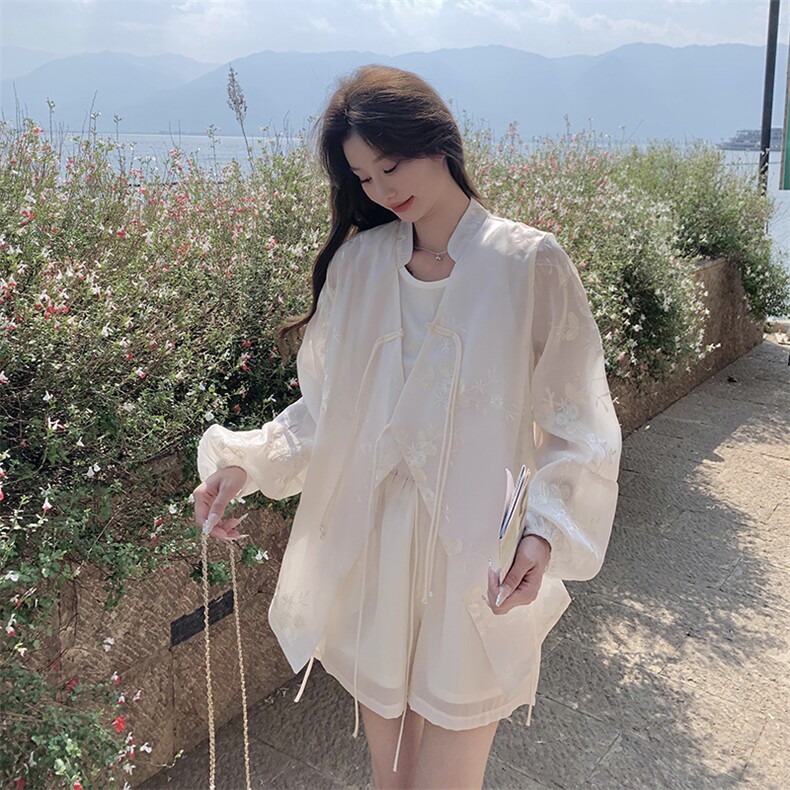 新中式时尚防晒套装女2025春夏季新款高级感国风显瘦短裤三件套装,女装套装/套裙,2C187