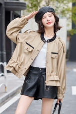 现货2024秋季新款复古小香风轻奢纽扣手工烫钻短款风衣外套，女装风衣，深水步