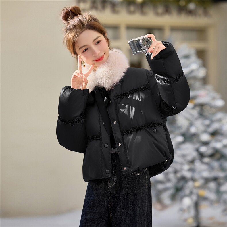 常规新中式G风羽绒服女2025冬新款今年流行独特漂亮短款圣诞红色,女装羽绒服,尚洛菲