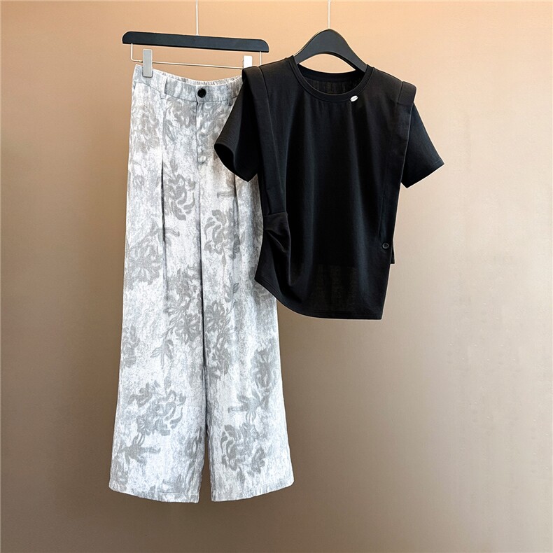 韩版时尚休闲套装女夏新款掐腰显瘦开叉不规则短袖印花长裤两件套，女装套装/套裙，江南