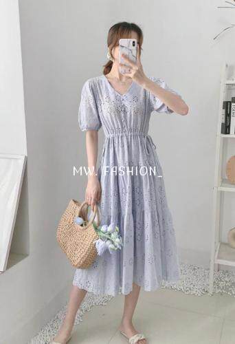 刺绣连衣裙，女装连衣裙，依启蒙