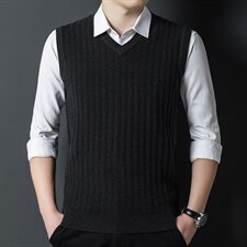毛衣马甲男针织毛线背心毛马夹坎肩男士V领纯色休闲无袖打底上衣图片