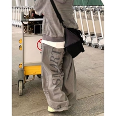 个性褶皱牛仔裤秋季新款美式高街多口袋直筒休闲长裤子N9165，男装牛仔裤，星座1116A（原606A-3）