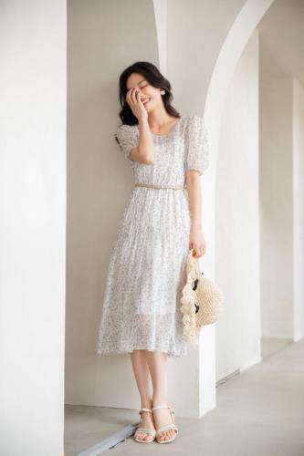 的小碎花有没有很天仙子嘻嘻，女装，千浪依族