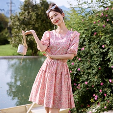 法式优雅泡泡袖连衣裙女2025年夏季新款高腰百搭中长裙潮，女装连衣裙，梦懿尔