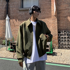 军绿色