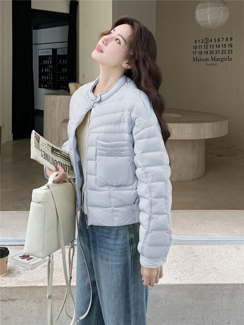 极简风休闲轻羽绒服女2025冬季新款韩系立领保暖白鸭绒百搭厚外套,女装羽绒服,玖莱伊