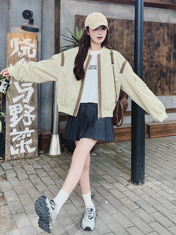 气质松弛风氛围感羽绒服外套2025新款冬季学院风巨好看90绒短外套,女装短外套,2C322