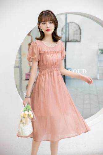 女人味十足连衣裙，女装连衣裙，英利伊人