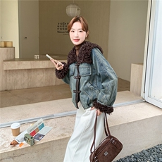 现货2D078-Y3376-P235K359牛角扣牛仔羊羔毛夹棉内里棉衣，女装棉衣/棉服，2D078