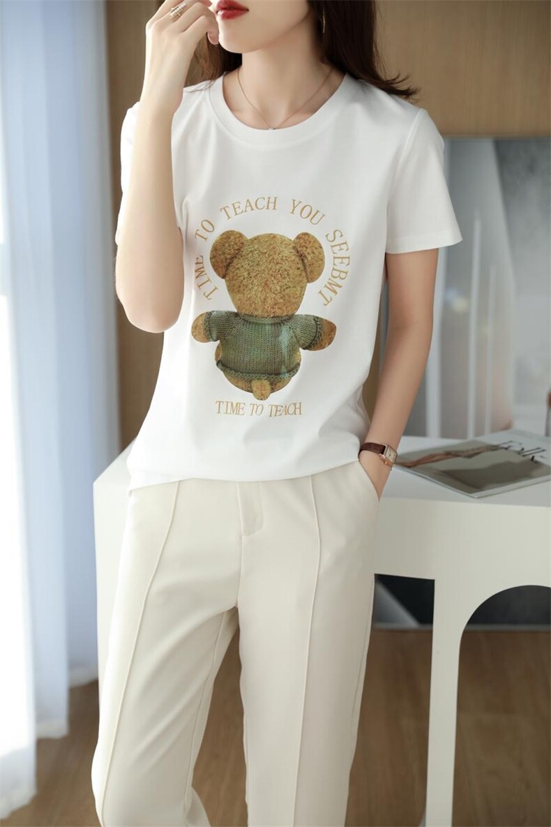 小熊背影烫画夏季时尚小众个性棉T,女装T恤,元素羊绒