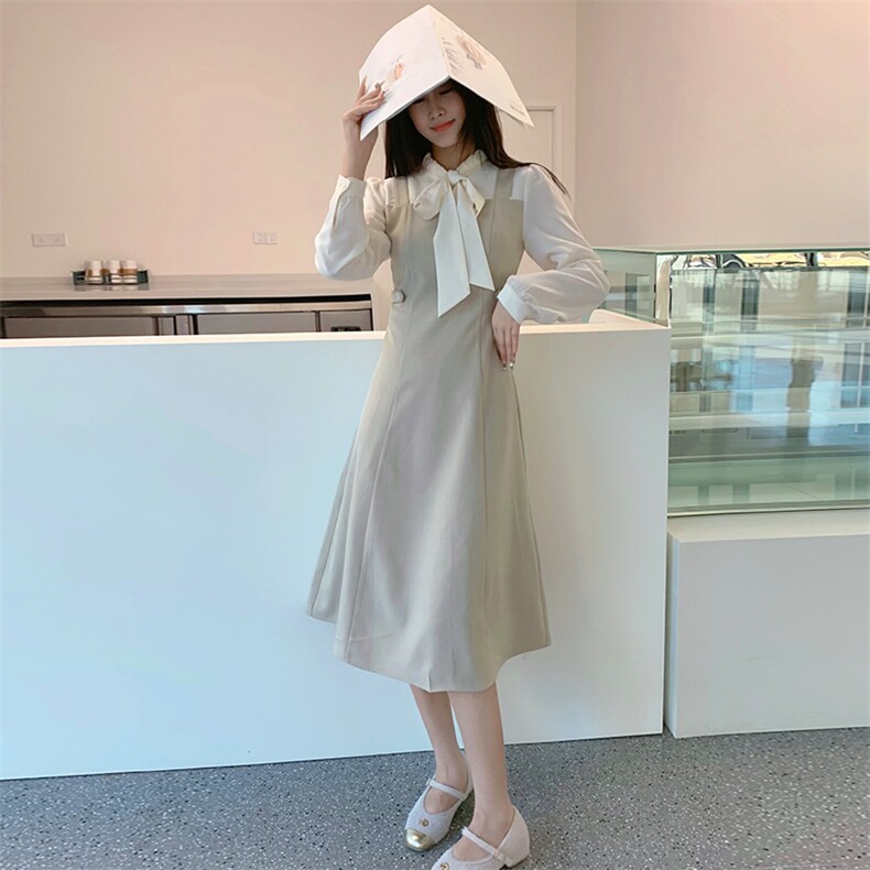 现货2024年春季女新网红时尚甜美收腰显瘦假两件拼色连衣裙,女装连衣裙,煊芮熙