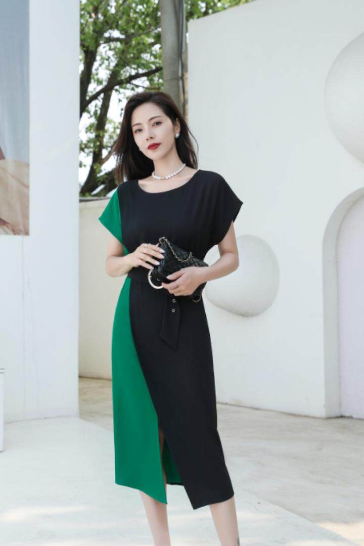 拼色气质连衣裙，女装连衣裙，蓝芝衣秀