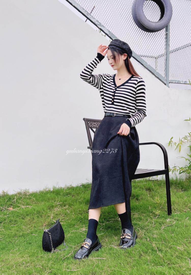 秋季新款套装，女装职业装，雨恋依香(1F)