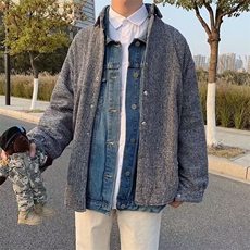 浅灰色