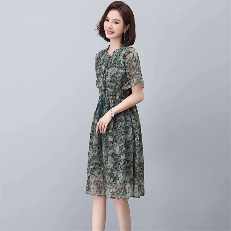 碎花雪纺连衣裙女2023新款夏季显瘦高端气质妈妈漂亮大码别致裙子,女装连衣裙,忆绮罗