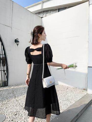 韩版连衣裙，腰节珠珠设计，后背蝴蝶结美，女装连衣裙，贻思茗