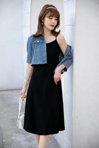 休闲牛仔两件套，女装，水锦红