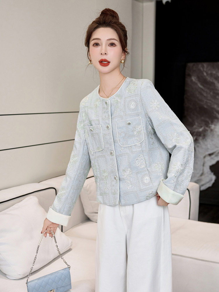 新中式国风外套女欧洲站2025年早春新款韩版圆领重工刺绣夹克上衣,女装短外套,妃曼