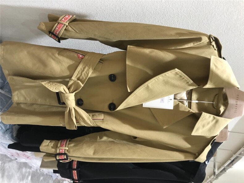 新款秋装，风衣，女装风衣，她缪(4F)