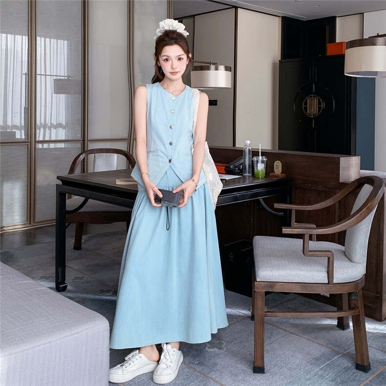 蓝色设计感马甲背心半身裙子套装女2025年夏季新款韩系休闲两件套,女装短外套,2C372