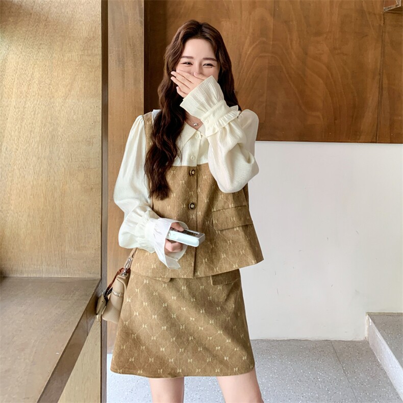 小个子甜美气质套装裙女2025秋季新款设计感假两件上衣短裙两件套,女装套装/套裙,2C032