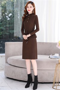 2021年秋装气质有女人味的订珠两件套毛衣连衣裙图片