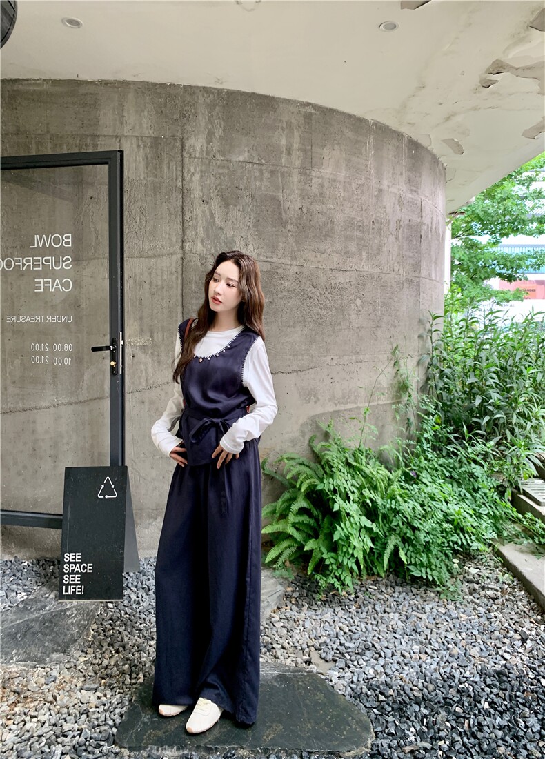 复古气质背心阔腿裤套装女春秋大方得体三件套减龄贵气感御姐穿搭,女装套装/套裙,2D045