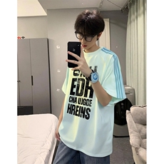抖音得物品质二开240克宽松纯棉美式潮牌印花三条杠中性风短袖T恤，男装T恤，电商A486