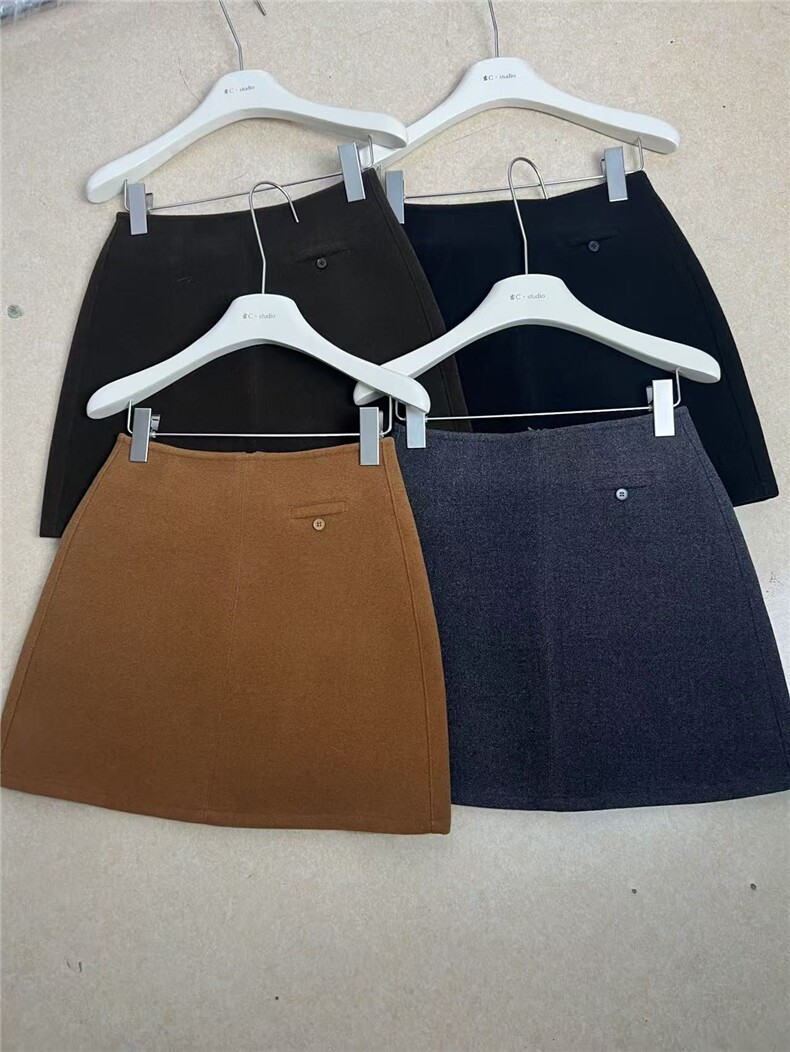 2025年秋季百搭时尚通勤休闲羊毛一字口袋短裙，女装半身裙，湘姗