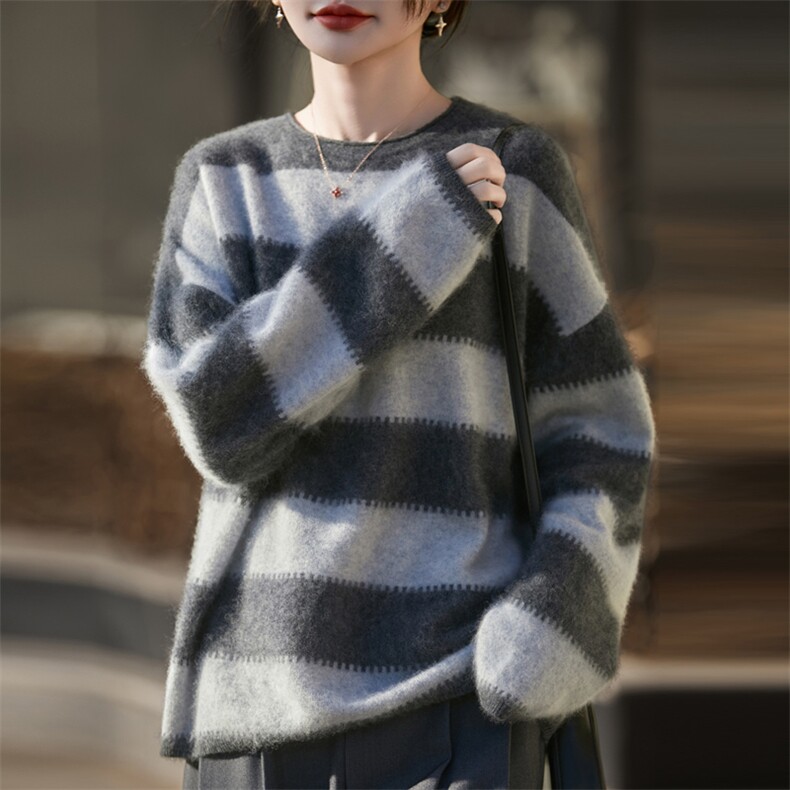 2025年秋季时尚百搭他简约休闲宽条撞色条纹套衫，女装羊毛衫，昭美羊绒