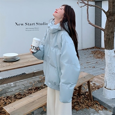 蓝色字母绣标连帽羽绒服女2025冬季新款90白鸭绒时尚小清新短外套，女装羽绒服，2B188