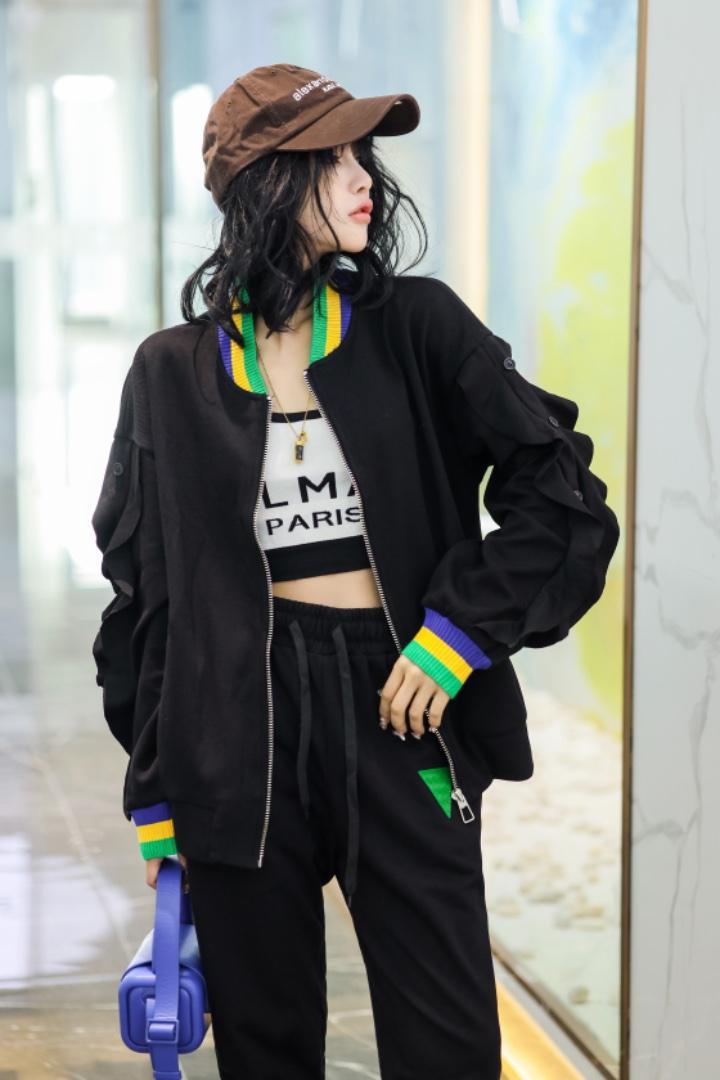 2022年新春款棒球服外套女休闲拼接棒球服时尚宽松洋气,女装其它,卡菲莱