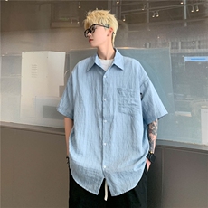 天蓝色