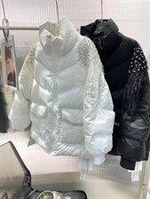【现货】超重工手工订珠羽绒服，女装羽绒服，译写