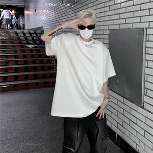 高级感垫肩短袖t恤男夏季潮牌宽松韩版设计感柳钉半袖体恤图片