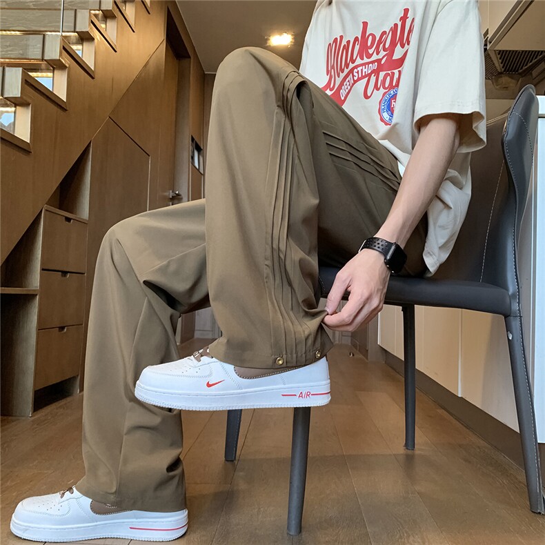侧边褶皱纯色休闲裤K108模特地板景92%聚酯纤维8%氨纶(S-2XL)TP25,男装休闲裤,电商A088