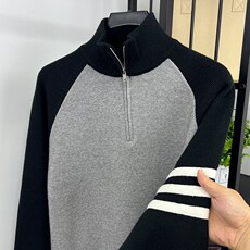 黑拼浅灰