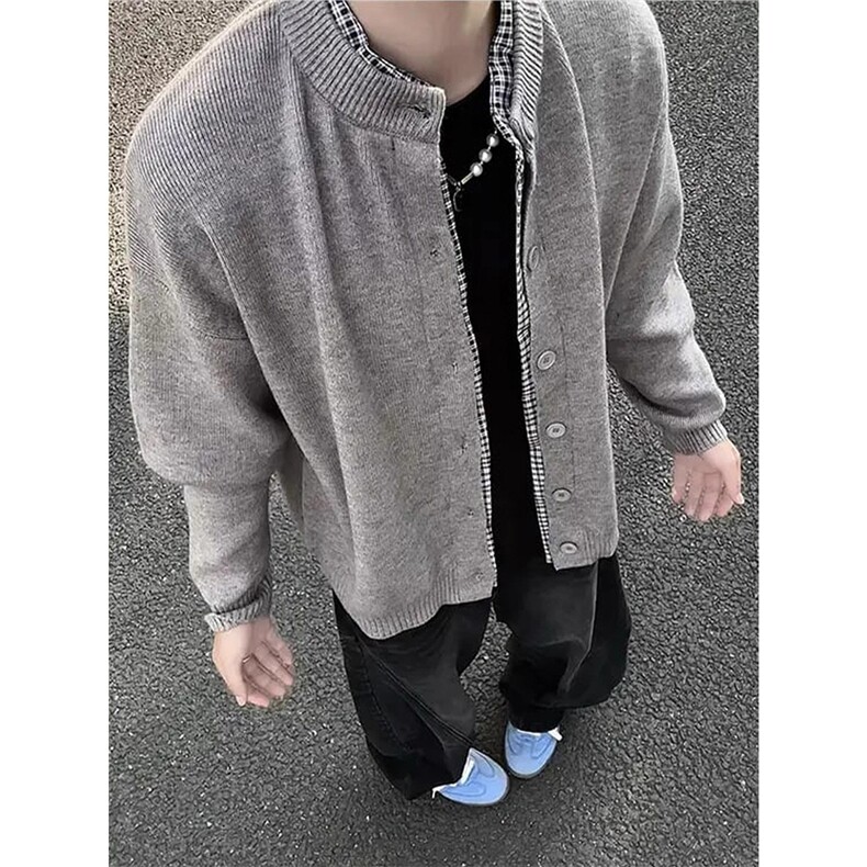 灰色假两件开衫毛衣外套男秋冬cleanfit美式慵懒松弛感纽扣针织衫图片