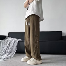 咖啡色
