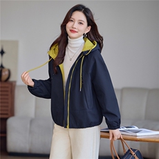 现货!2025年冬季时尚夹棉加厚连帽撞色女外套，女装棉衣/棉服，依恋蒂丝