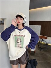 现货秋季新款：时尚潮流新款圆领卫衣，女装卫衣/绒衫，泽妤