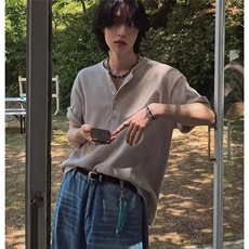 卡其色