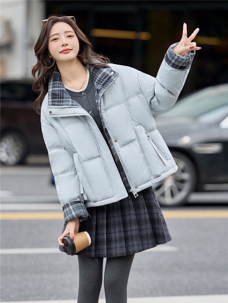 bao款现货2025冬装新款简约时尚格纹拼接立领羽绒服小个子外套,女装羽绒服,难舍钰依