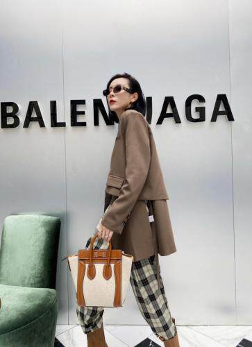 （现货）新款秋装西装外套，女装西装，大麦