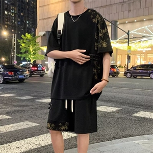 新中式风套装男夏季青少年学生冰丝薄款短袖t恤男士垂感五分裤图片