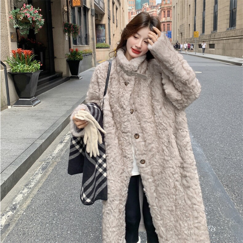 现货当季新款大长款皮毛一体2C229-86118-P285-K435,女装短外套,2C229