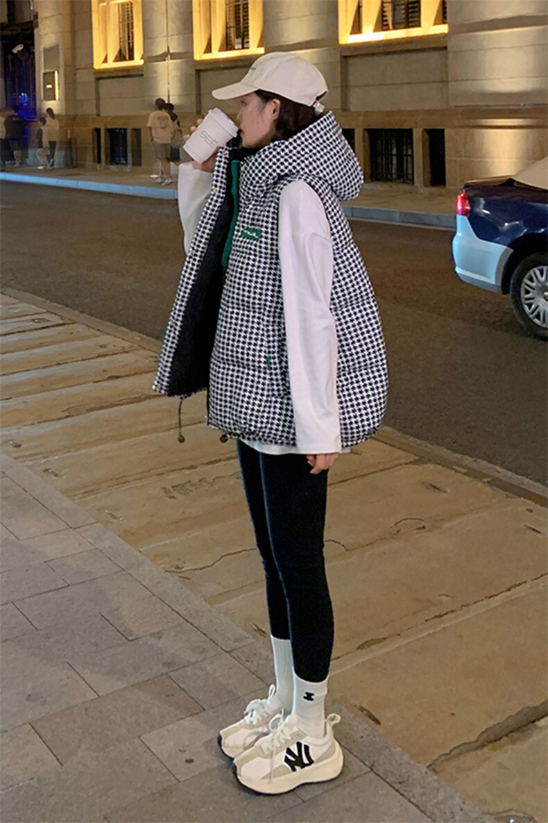 现货冬装羽绒服马甲,女装羽绒服,菡迪欧娜