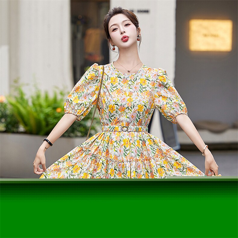 减龄洋气黄色碎花裙子女2025夏季新款小个子别致绝美超好看连衣裙,女装连衣裙,沁沁公主
